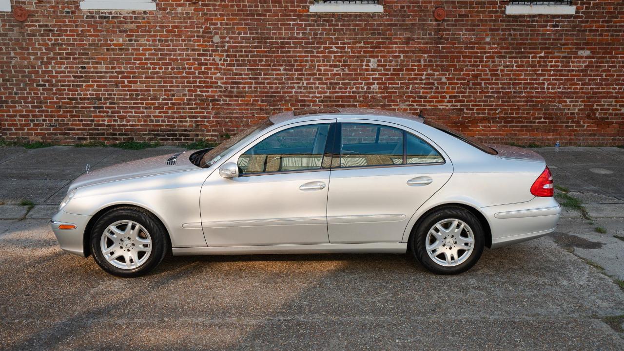 Mercedes-Benz E-Class 4dr Sdn 3.2L 2003