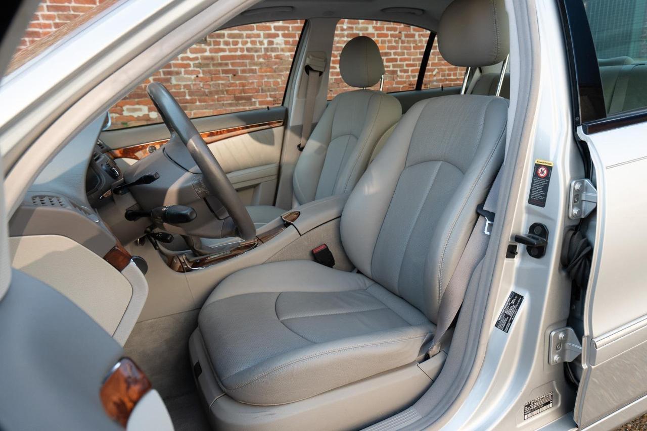 Mercedes-Benz E-Class 4dr Sdn 3.2L 2003