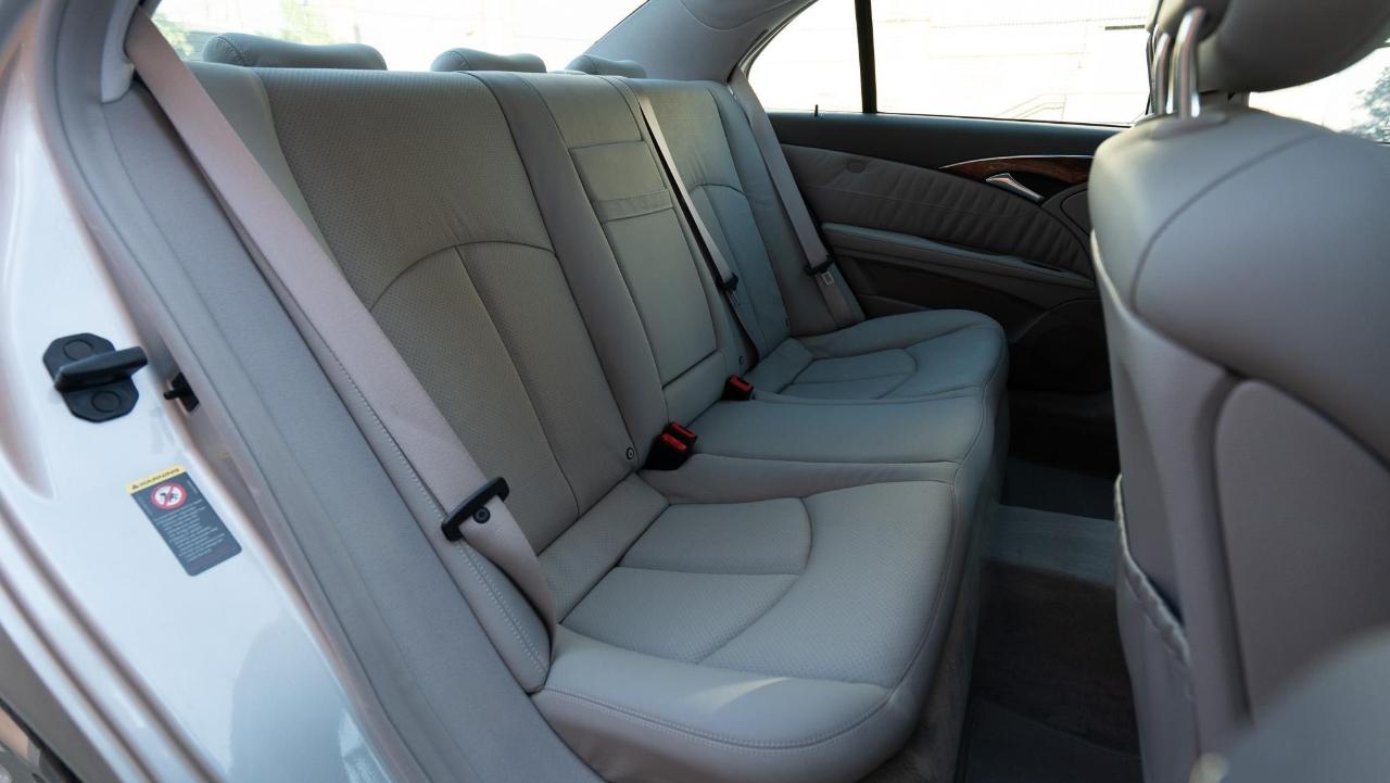 Mercedes-Benz E-Class 4dr Sdn 3.2L 2003