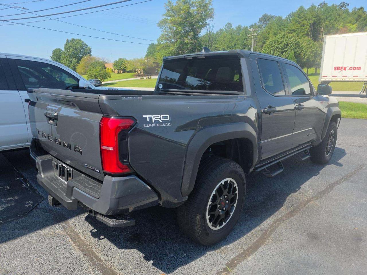 Toyota Tacoma 4WD TRD Sport Hybrid Double Cab 5' Bed AT (Natl) 2025