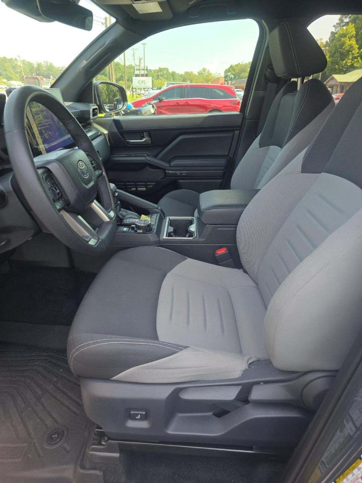 Toyota Tacoma 4WD TRD Sport Hybrid Double Cab 5' Bed AT (Natl) 2025