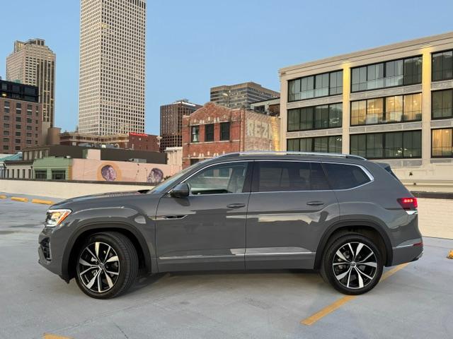 Volkswagen Atlas 2.0T SEL Premium R-Line 4MOTION 2026