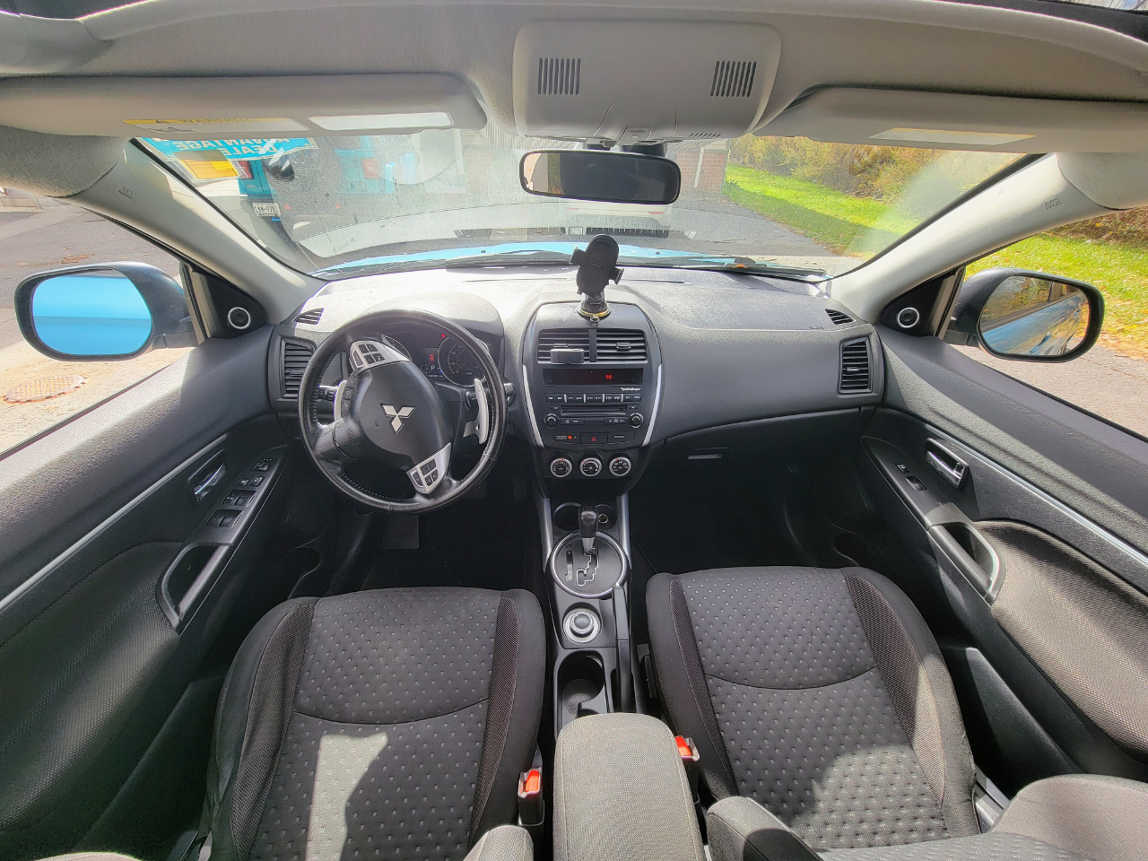 Mitsubishi Outlander Sport SE 4WD 2011 Mitsubishi Outlander Sport SE 4WD 2011