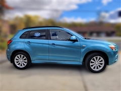 2011 Mitsubishi Outlander Sport  2011 Mitsubishi Outlander Sport