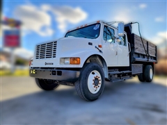 2000 International 4700 