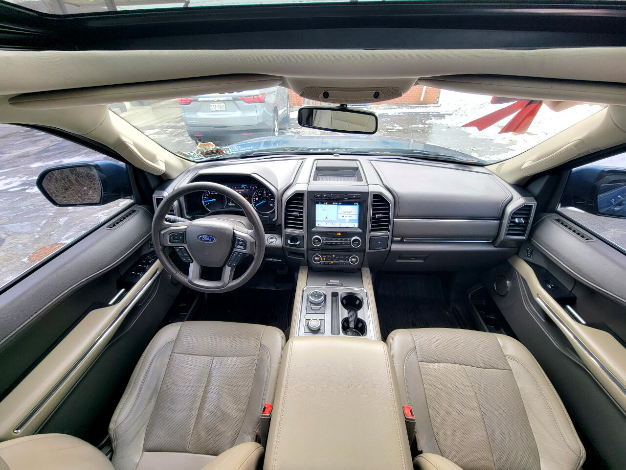 Ford Expedition XLT 4WD 2018