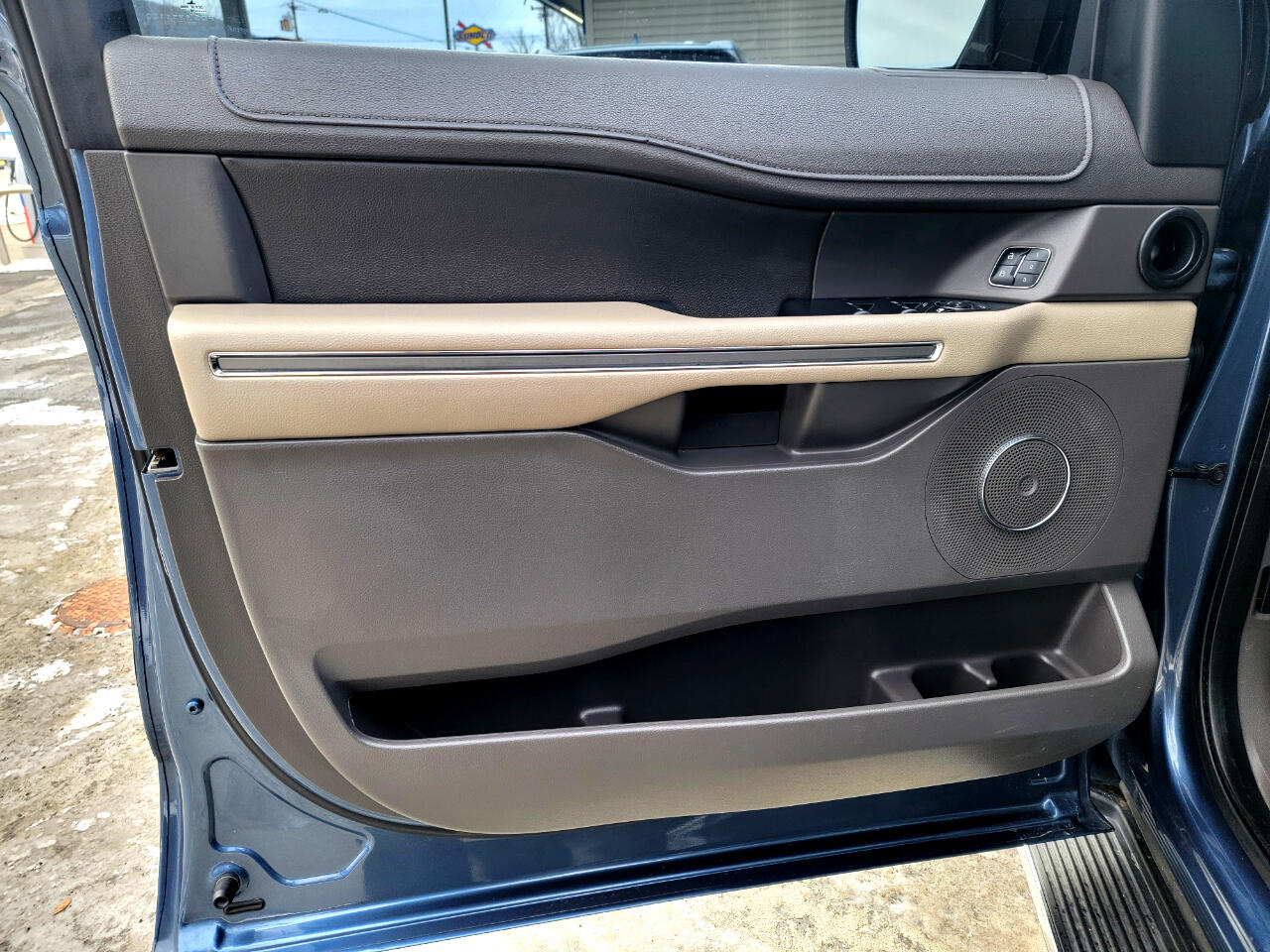 Ford Expedition XLT 4WD 2018