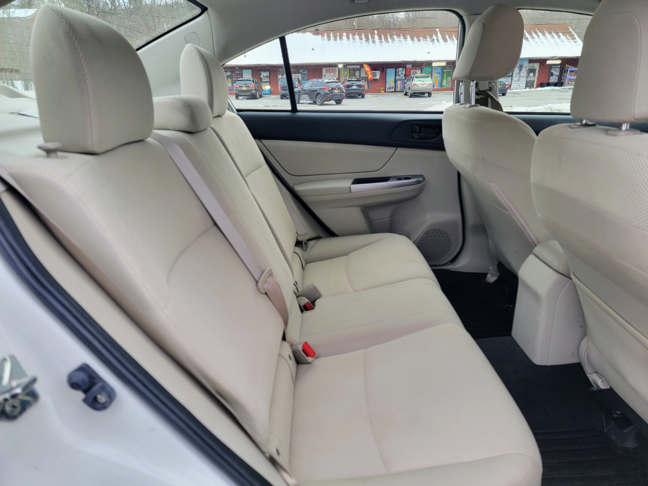 Subaru Impreza 2.0i PZEV 5M 4-Door 2016