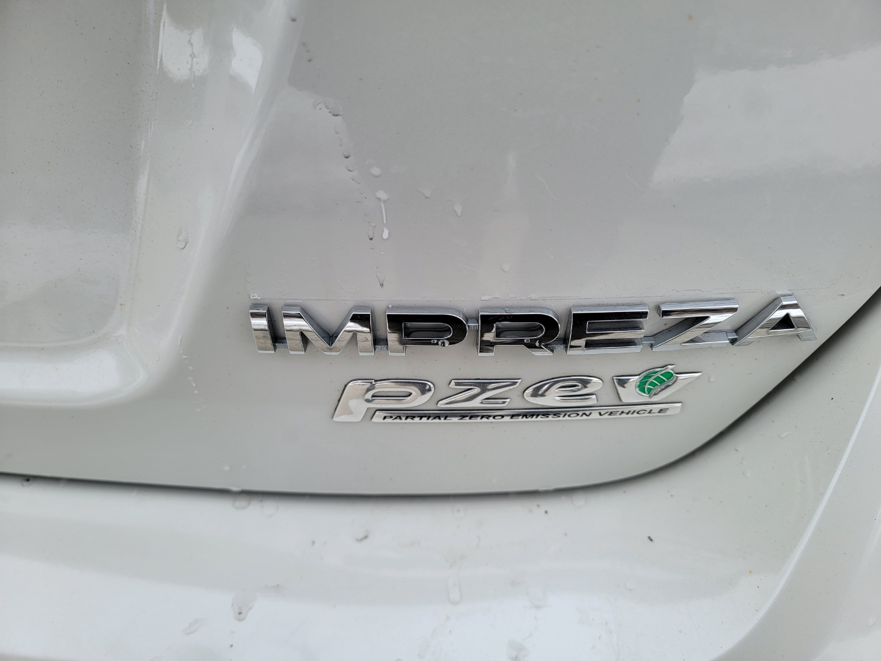 Subaru Impreza 2.0i PZEV 5M 4-Door 2016