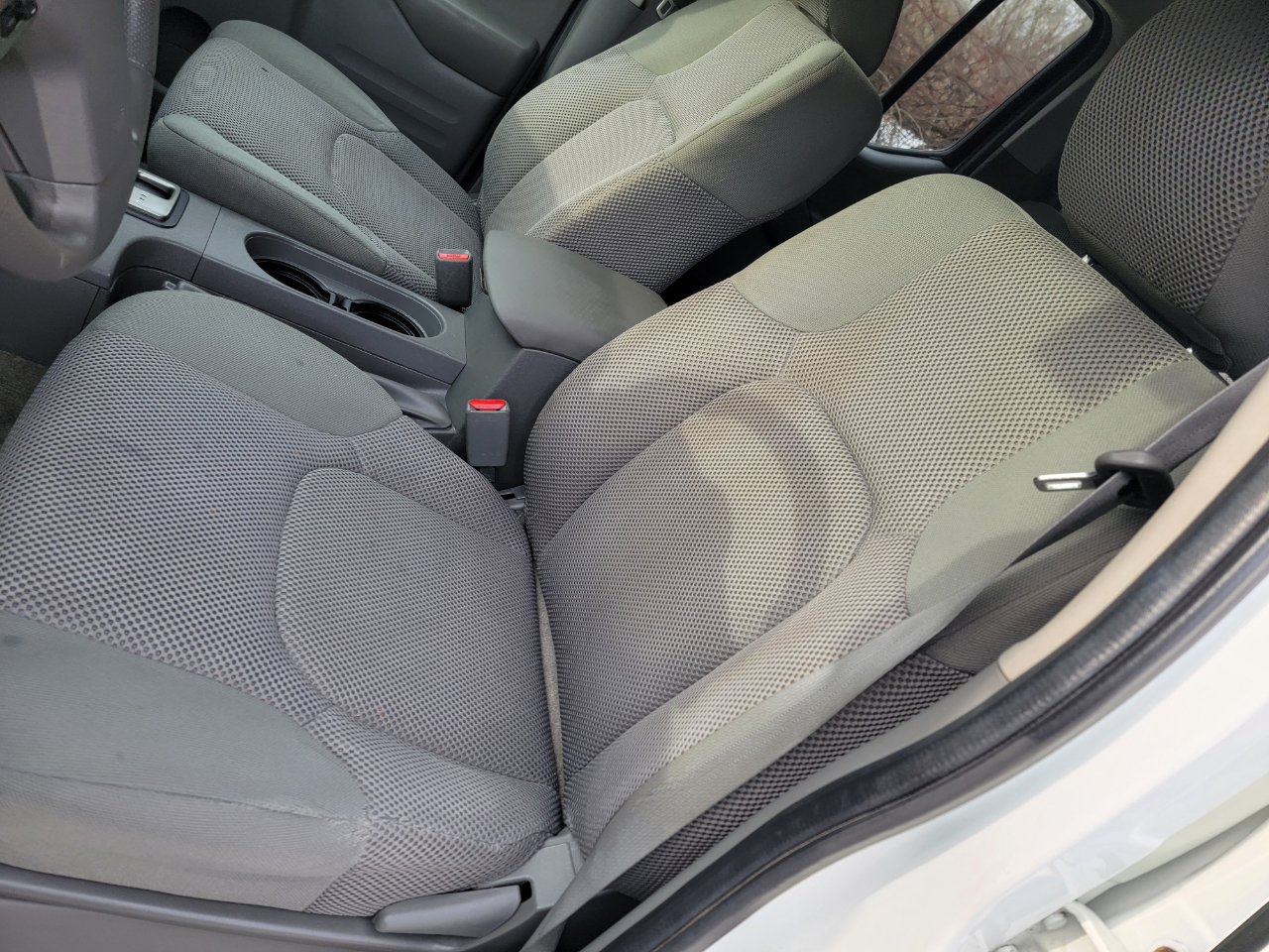 Nissan Frontier SL Crew Cab 5AT 4WD 2015