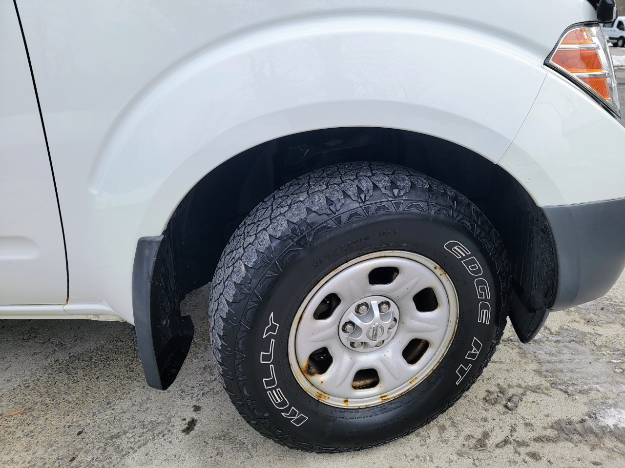 Nissan Frontier SL Crew Cab 5AT 4WD 2015