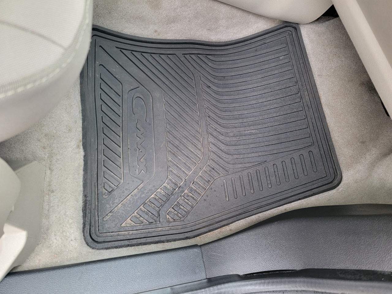 Ford C-Max Hybrid SE 2015