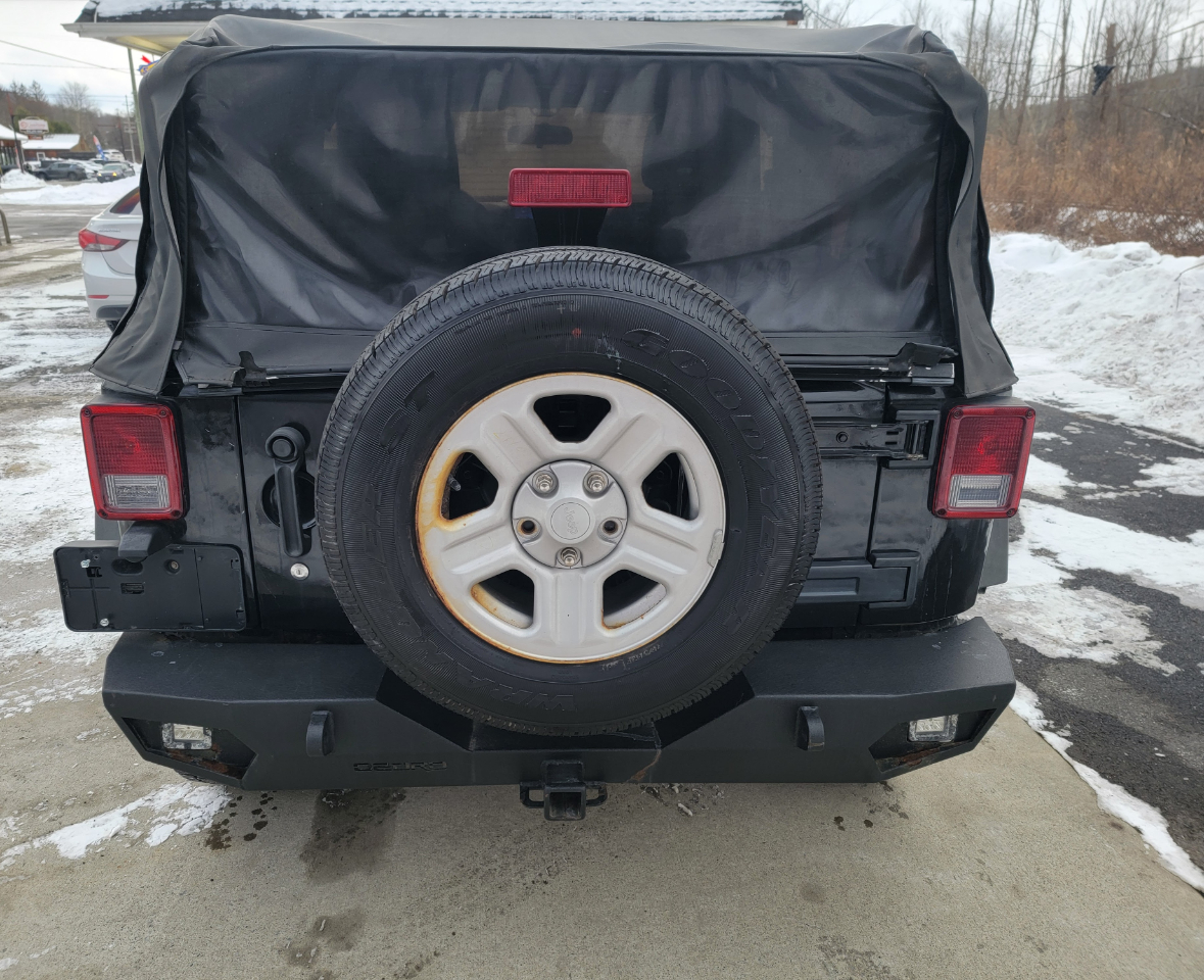 Jeep Wrangler Sport 4WD 2012