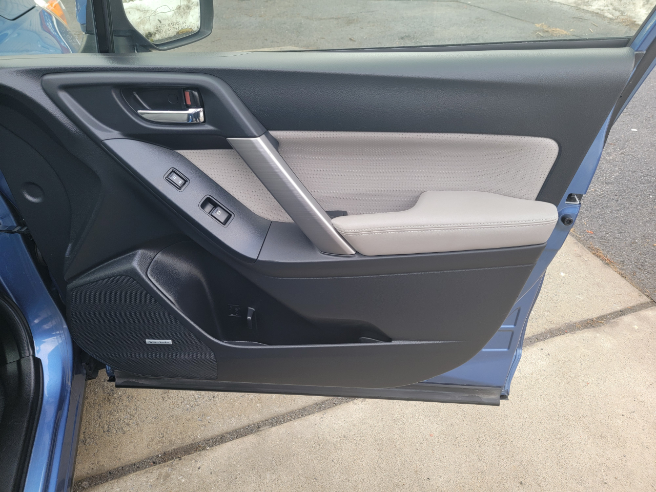 Subaru Forester 2.5i Limited 2015