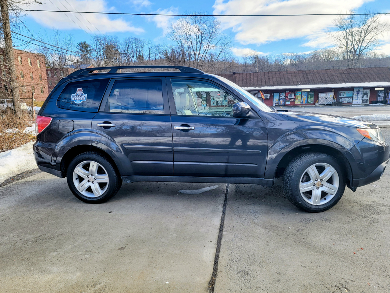 Subaru Forester 2.5X Limited 2010