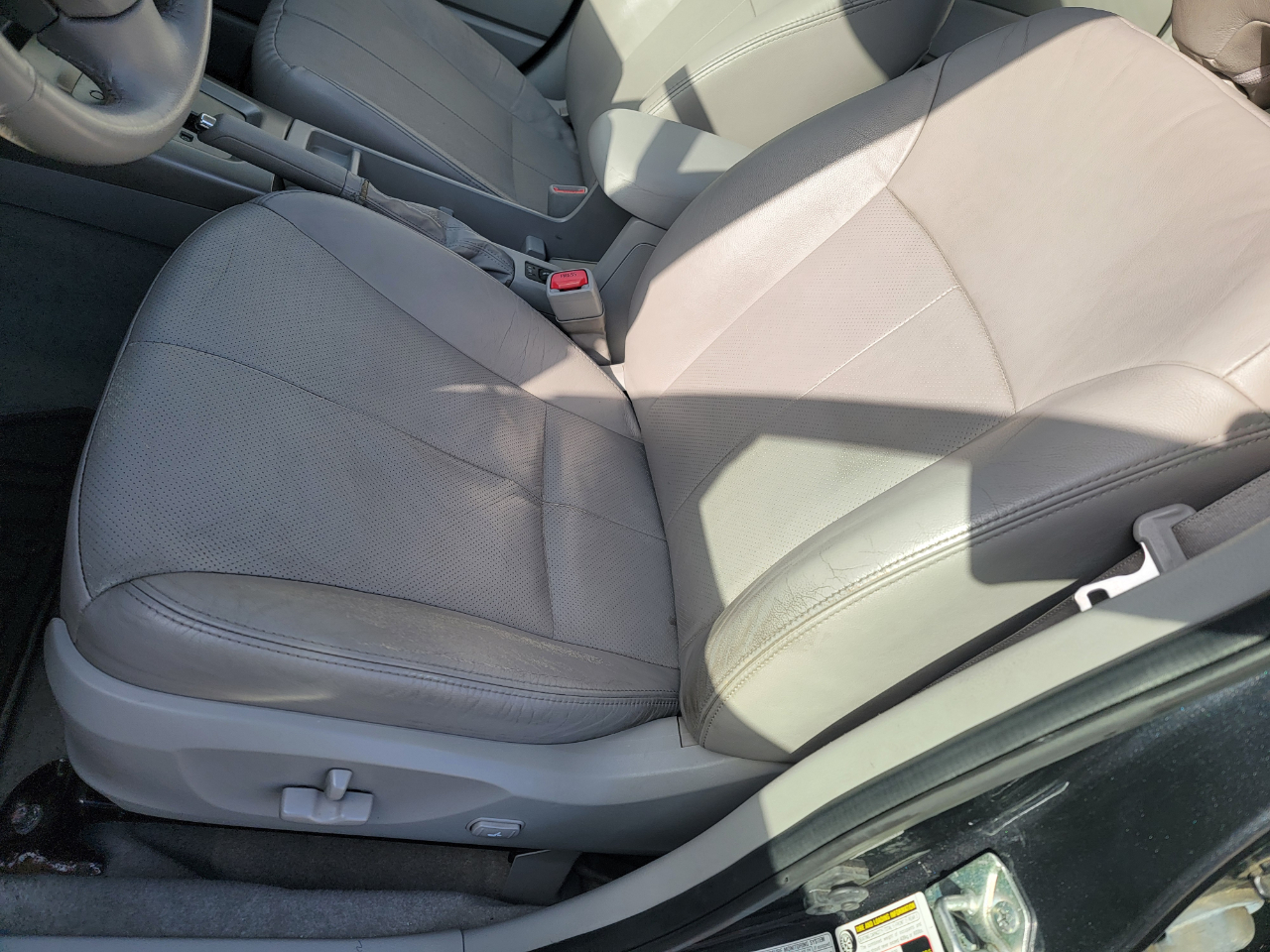 Subaru Forester 2.5X Limited 2010