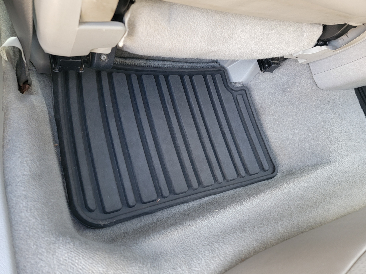 Subaru Forester 2.5X Limited 2010