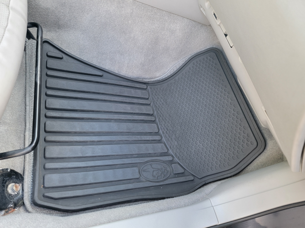 Subaru Forester 2.5X Limited 2010