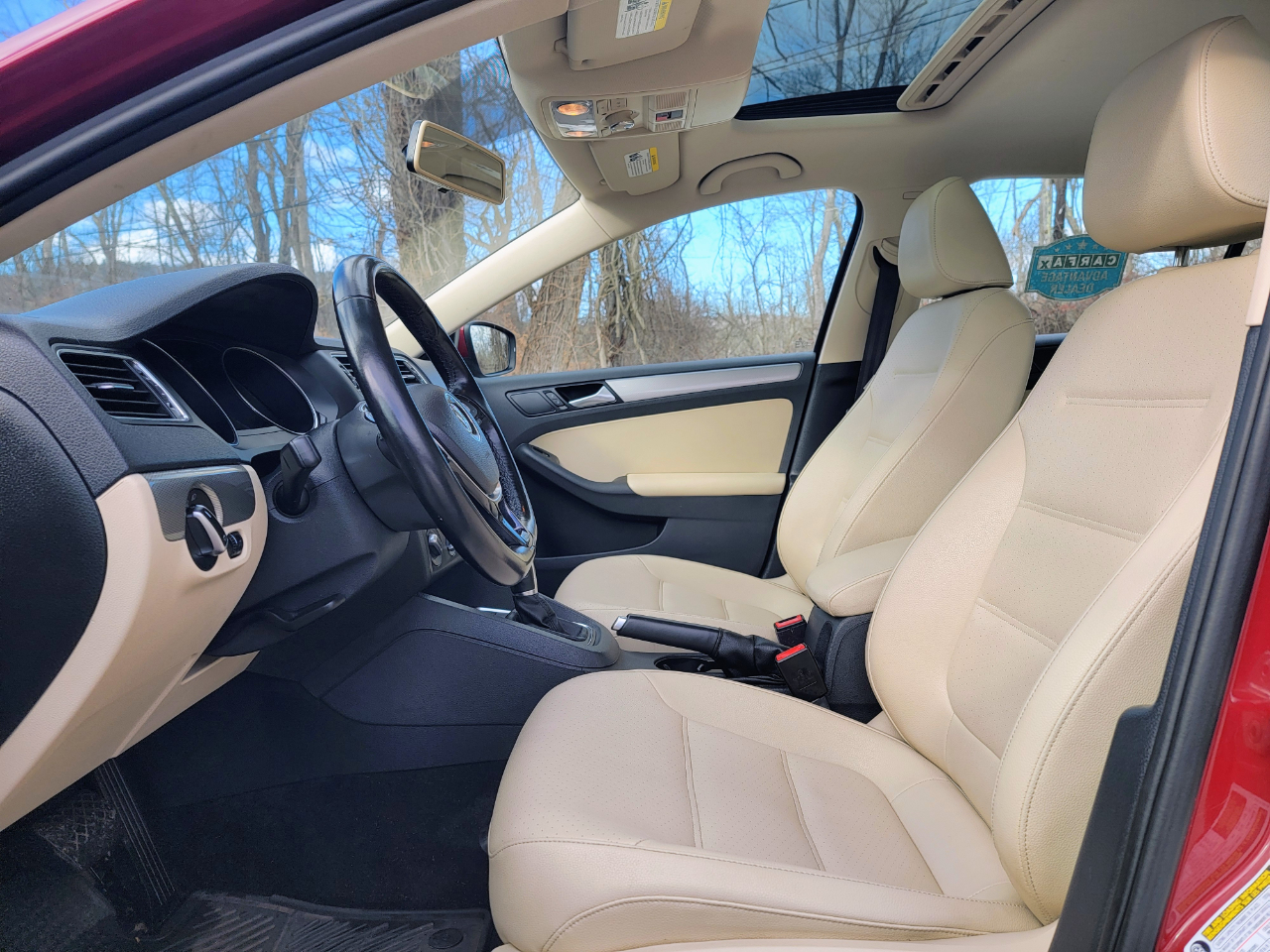 Volkswagen Jetta 1.4T SE 6A 2017