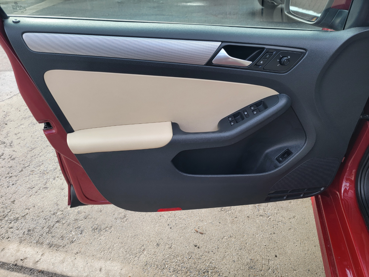 Volkswagen Jetta 1.4T SE 6A 2017