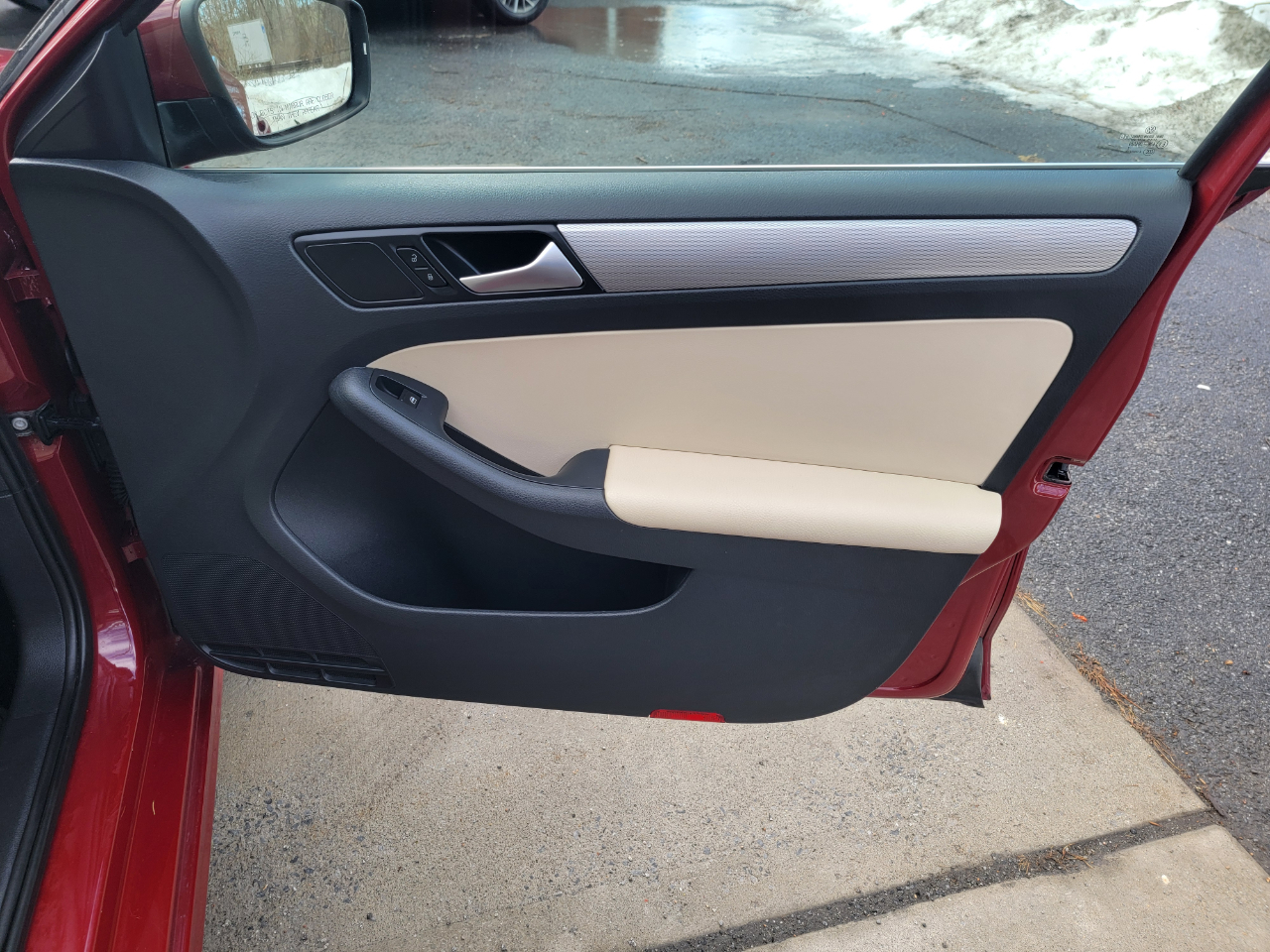 Volkswagen Jetta 1.4T SE 6A 2017