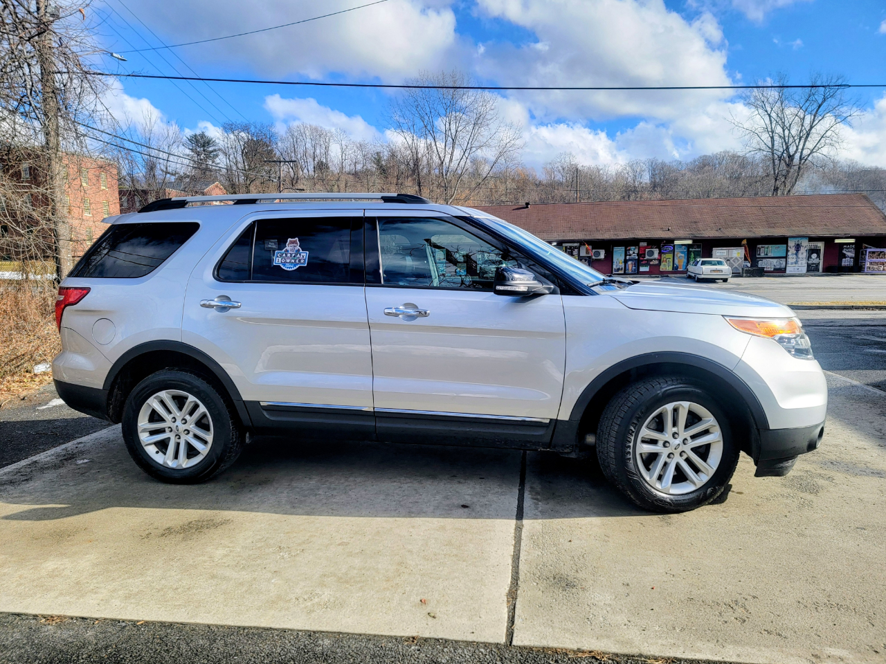 Ford Explorer XLT 4WD 2015