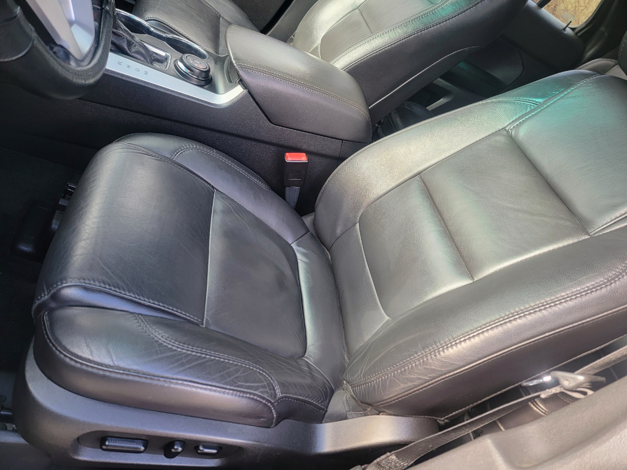 Ford Explorer XLT 4WD 2015