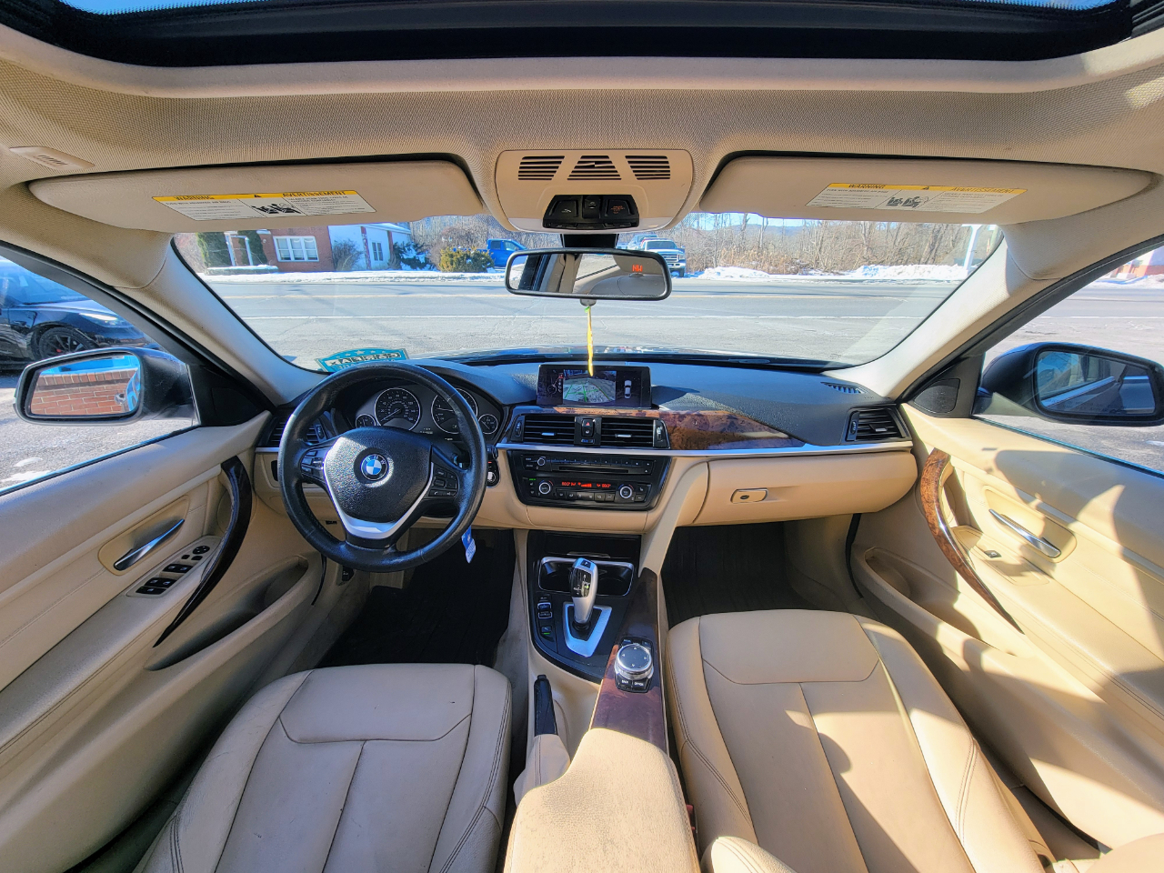 BMW 3-Series 328i xDrive Sedan 2015