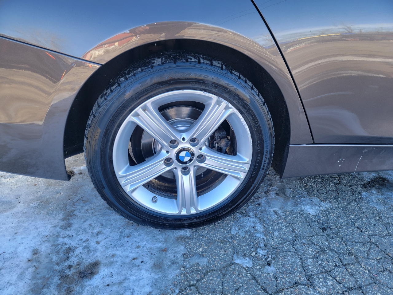 BMW 3-Series 328i xDrive Sedan 2015