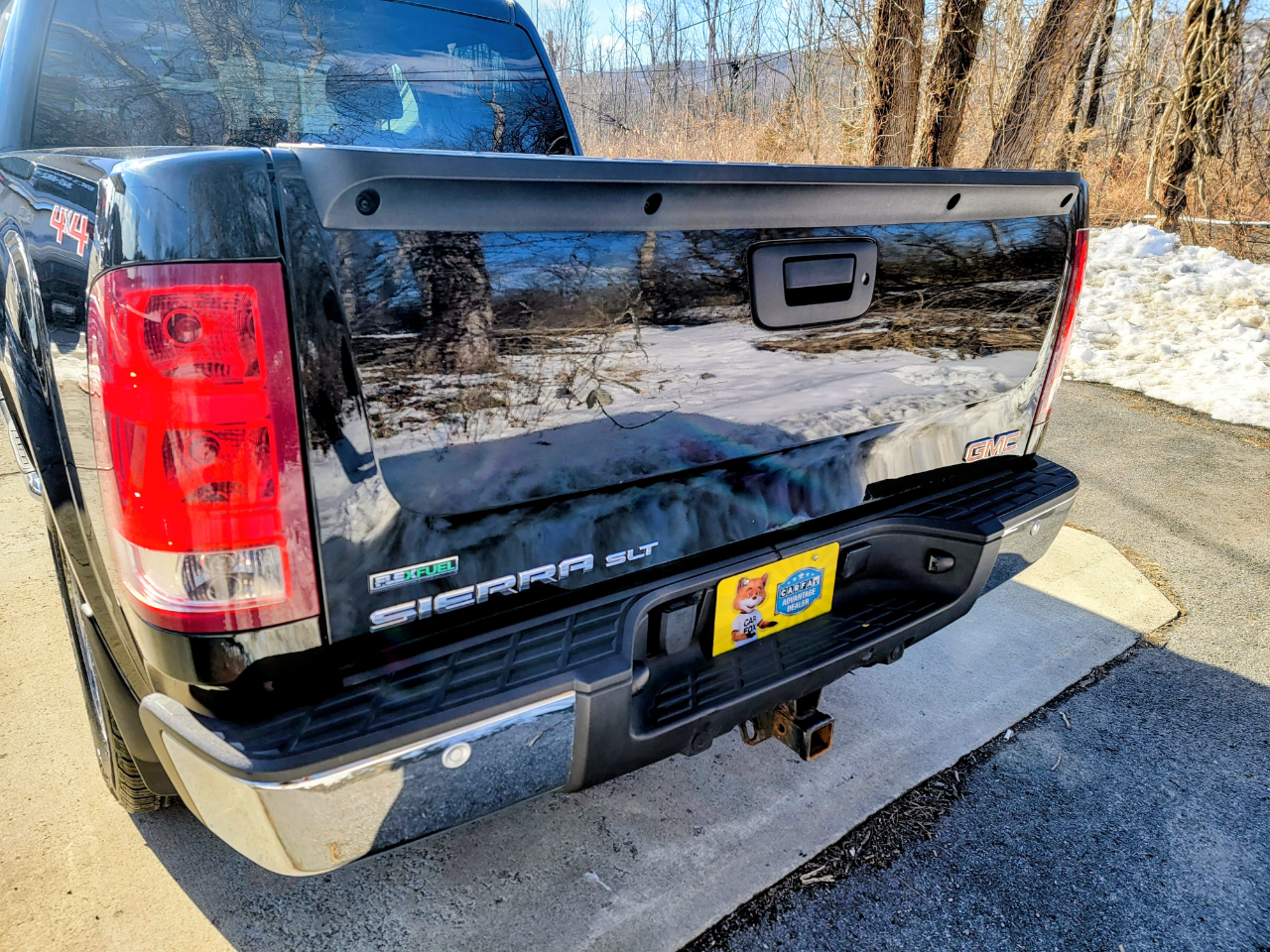 GMC Sierra 1500 SLT Crew Cab 4WD 2011