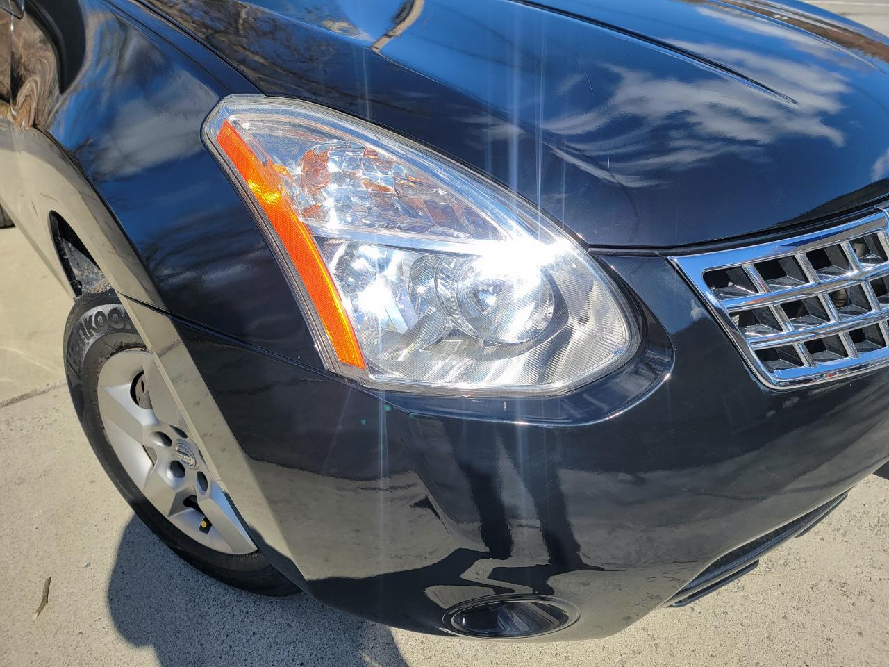 Nissan Rogue S AWD 2010