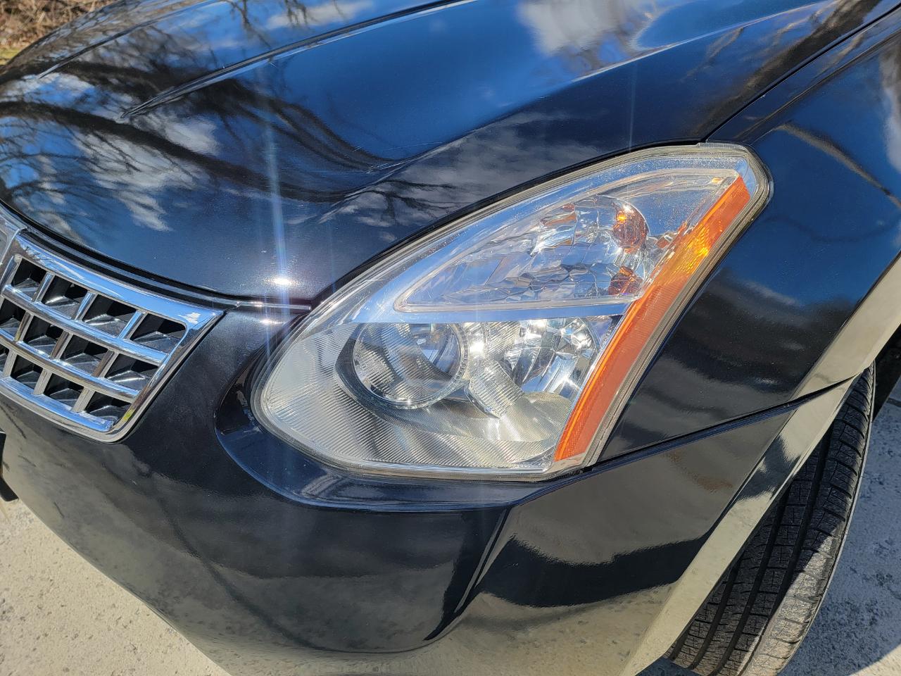 Nissan Rogue S AWD 2010