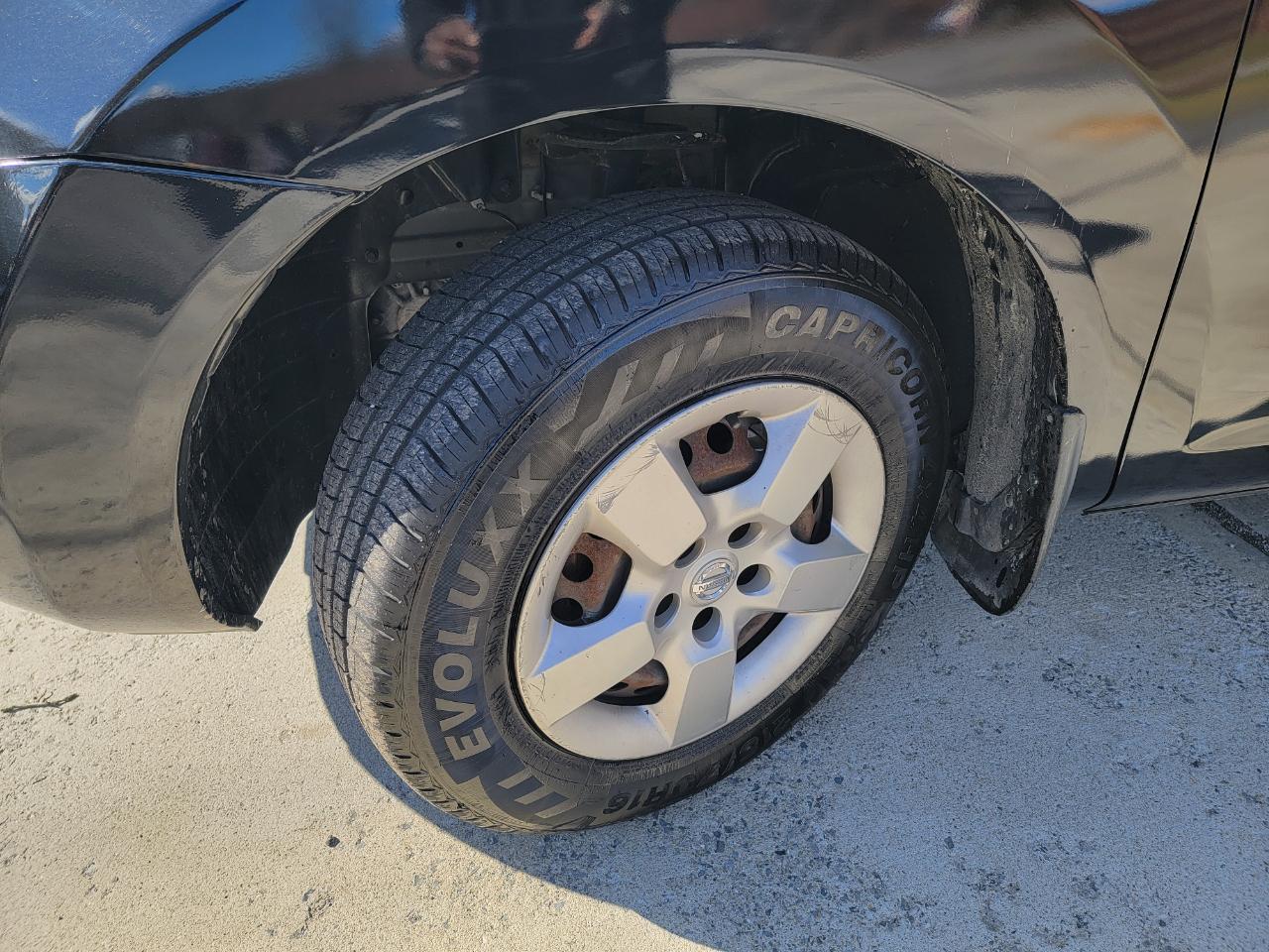 Nissan Rogue S AWD 2010