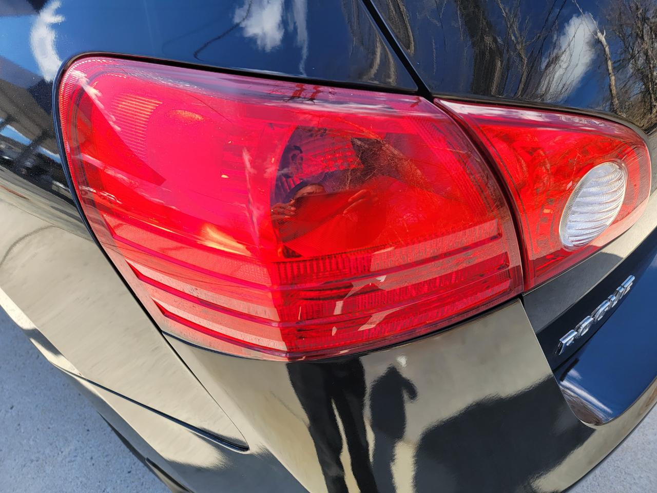 Nissan Rogue S AWD 2010