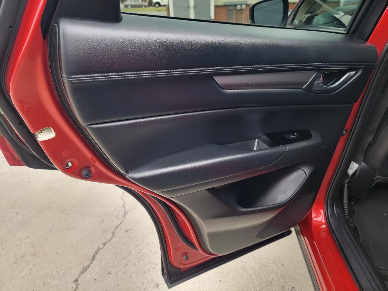 Mazda CX-5 Touring AWD 2018