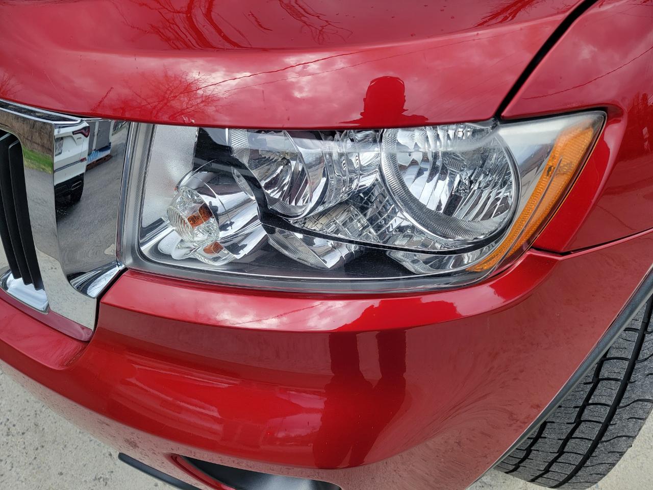 Jeep Grand Cherokee Laredo 4WD 2011