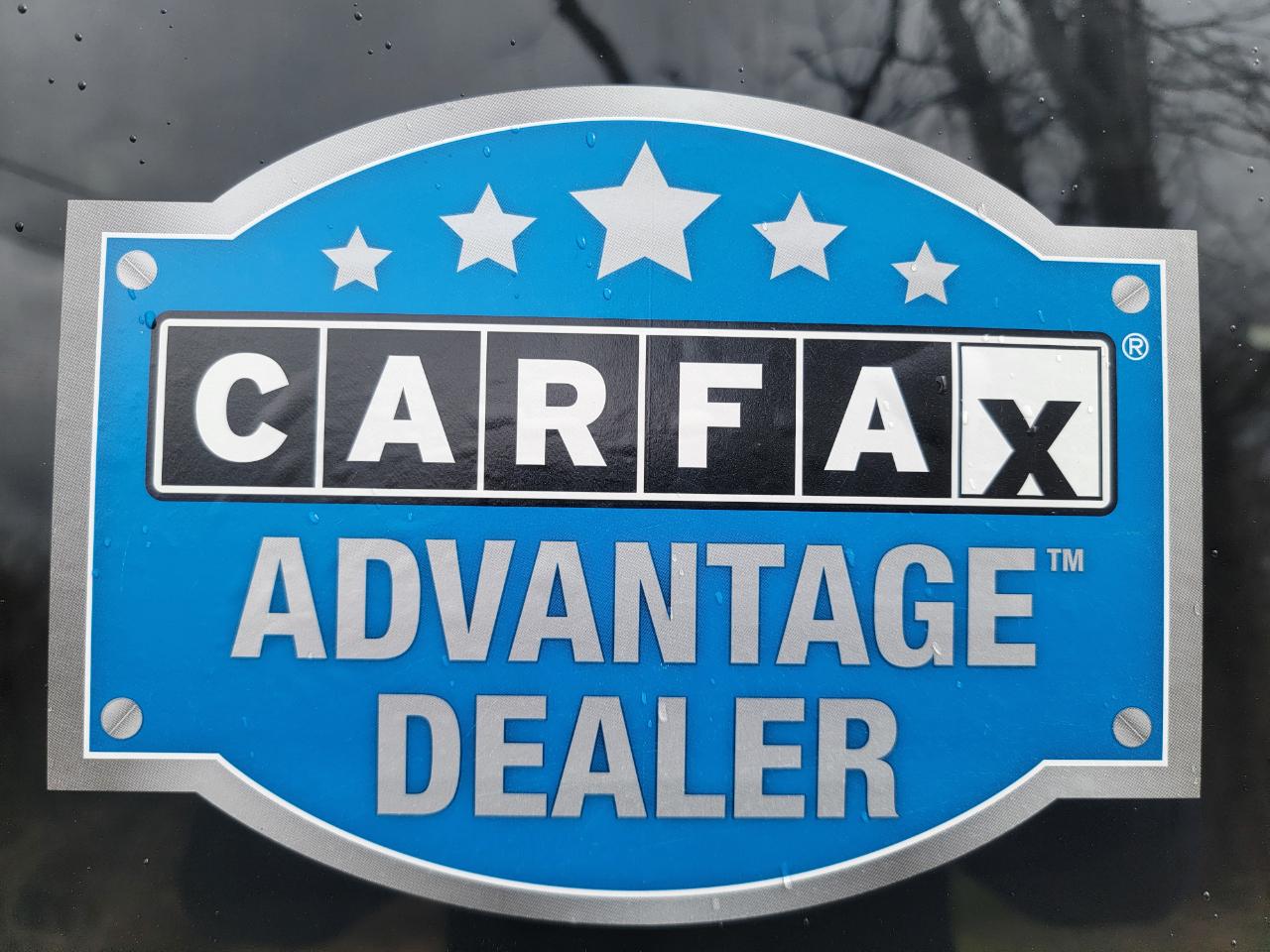 Jeep Grand Cherokee Laredo 4WD 2011