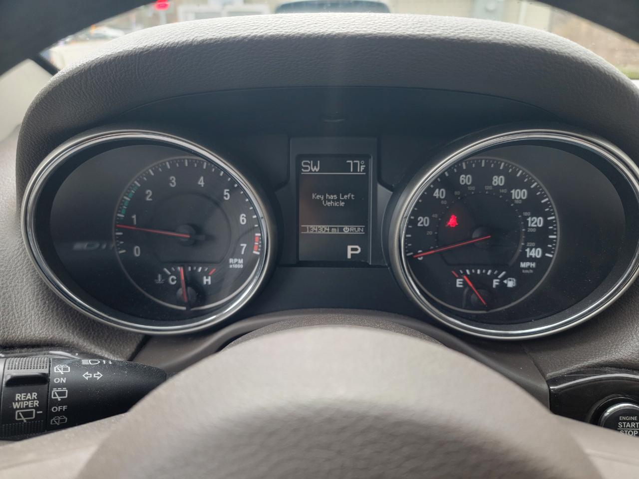 Jeep Grand Cherokee Laredo 4WD 2011