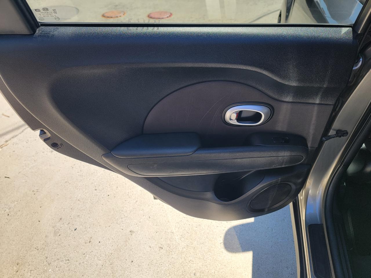 Kia Soul Base 6A 2016