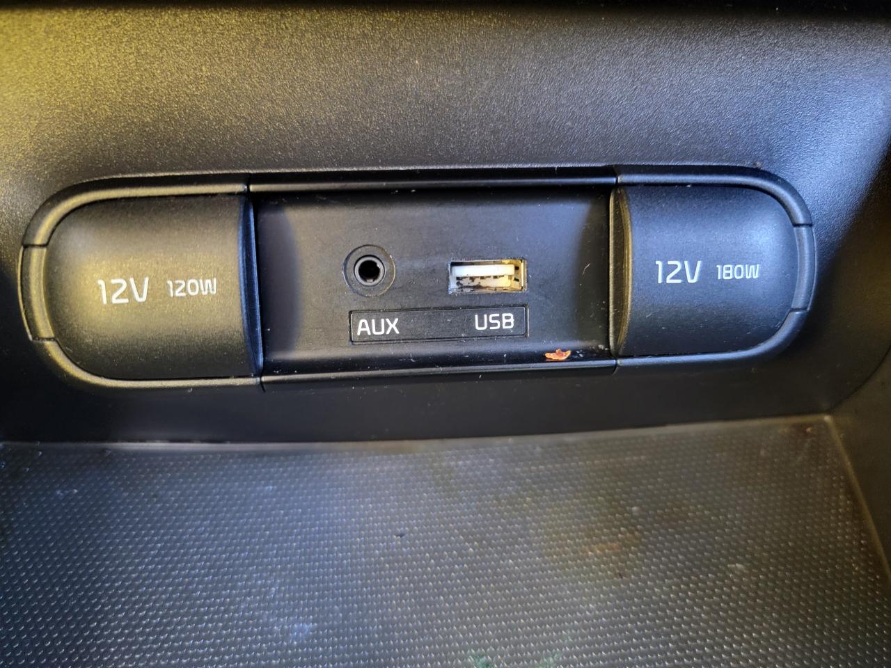 Kia Soul Base 6A 2016