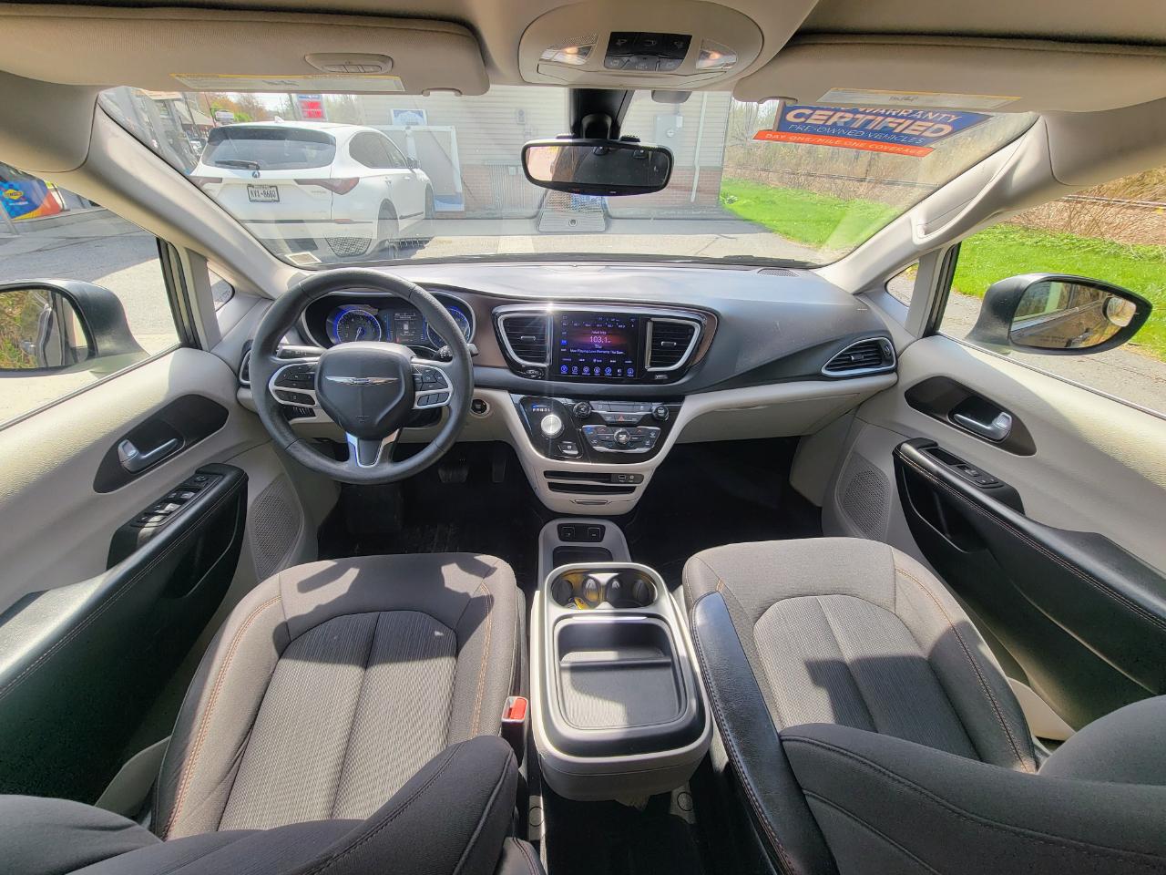 Chrysler Pacifica Touring-L 2017