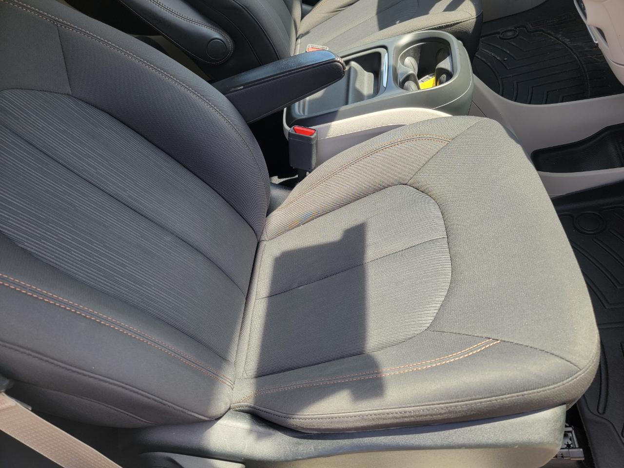 Chrysler Pacifica Touring-L 2017