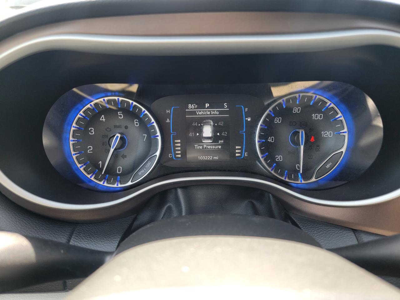 Chrysler Pacifica Touring-L 2017