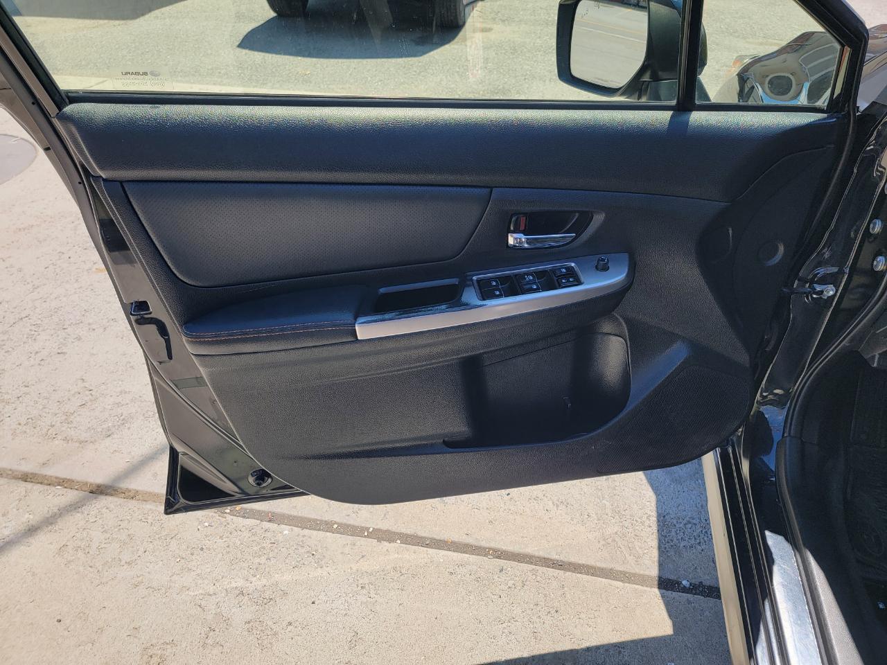 Subaru Crosstrek 2.0i Limited PZEV CVT 2017