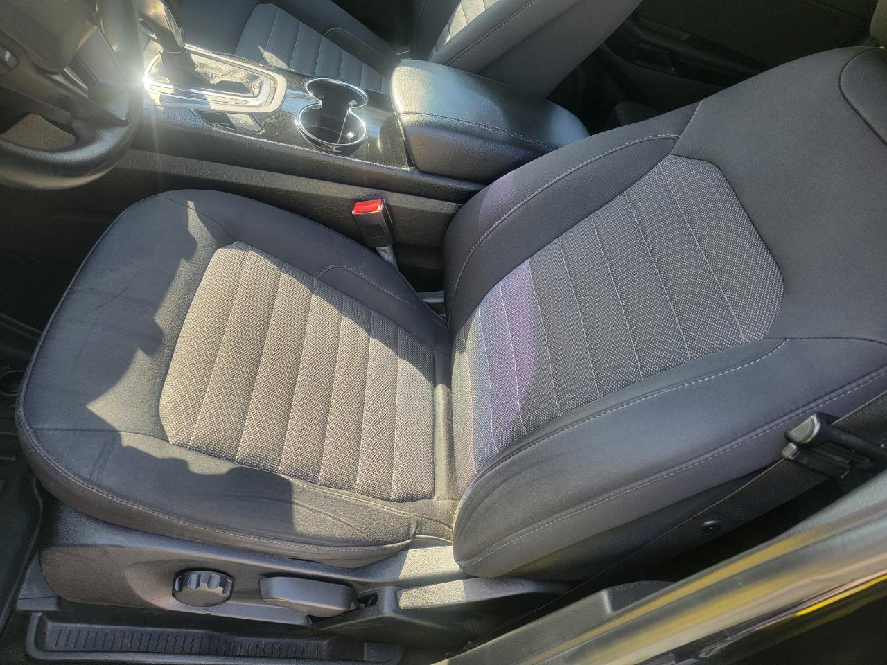Ford Edge SE FWD 2017
