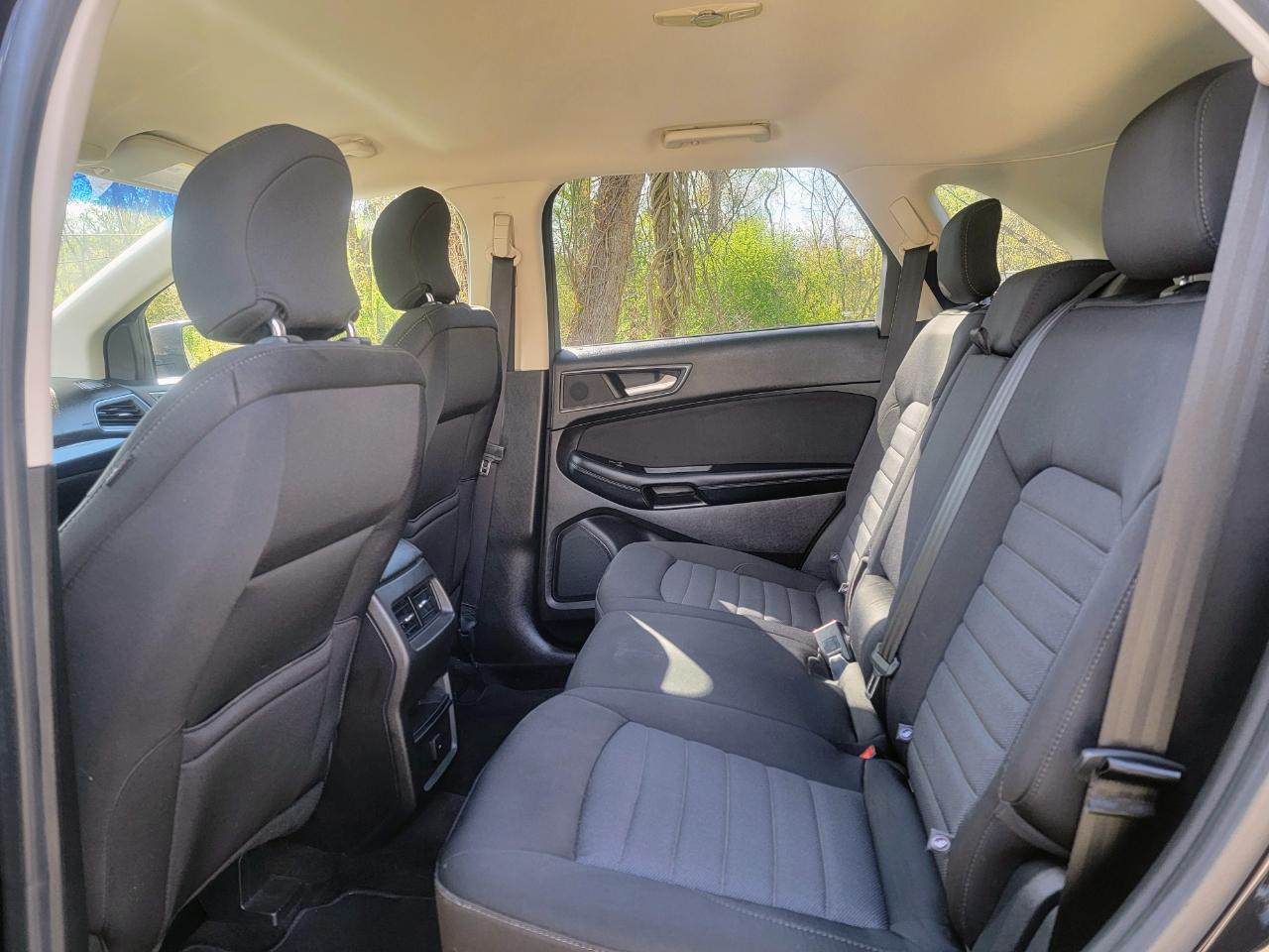 Ford Edge SE FWD 2017