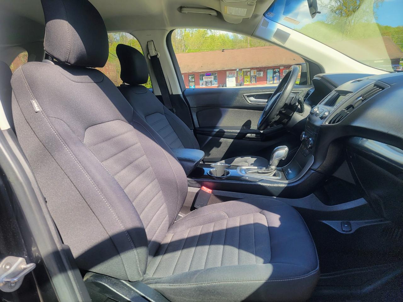 Ford Edge SE FWD 2017