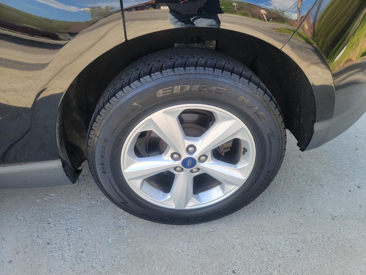 Ford Edge SE FWD 2017