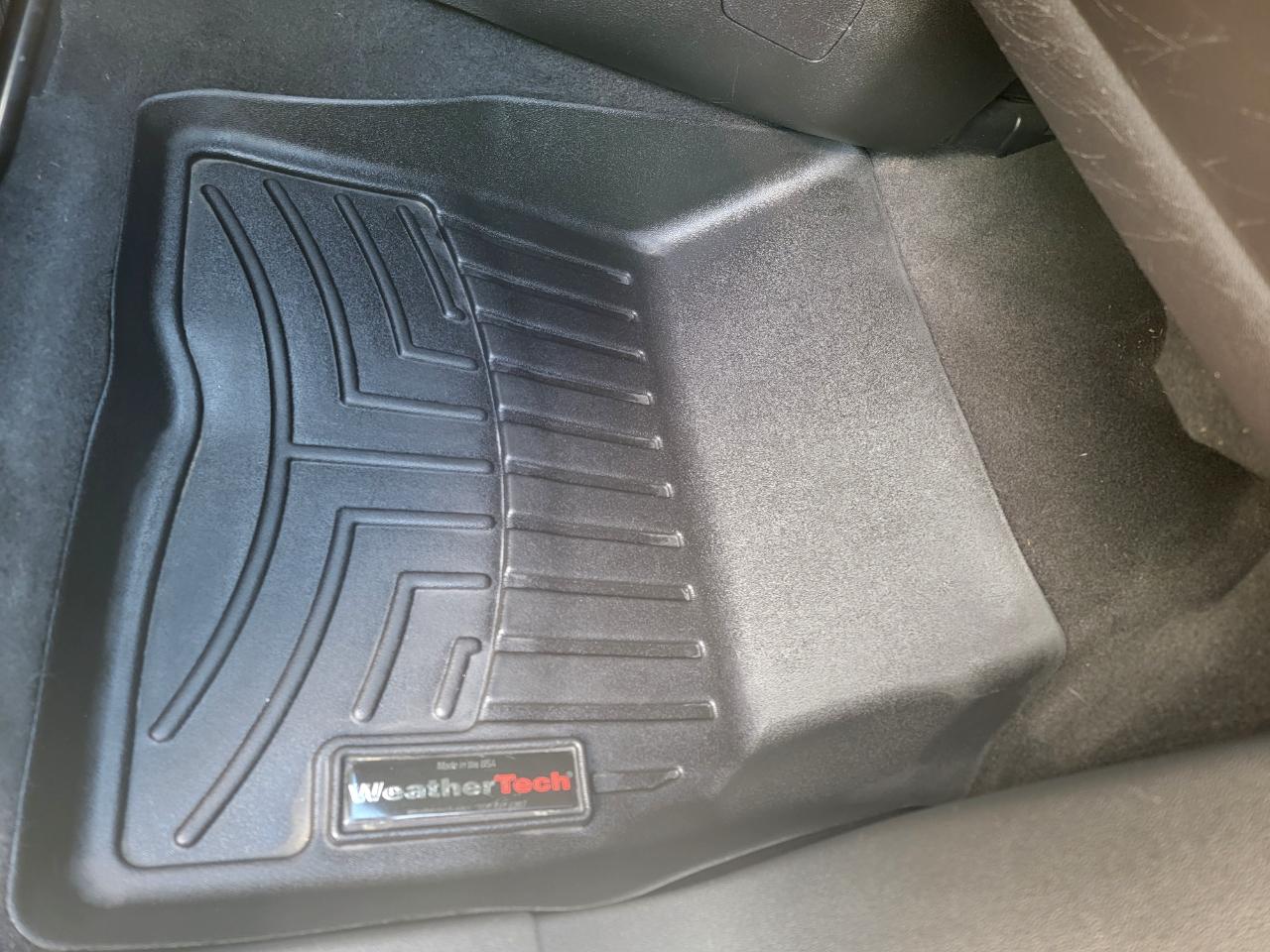 Ford Escape Titanium 4WD 2013