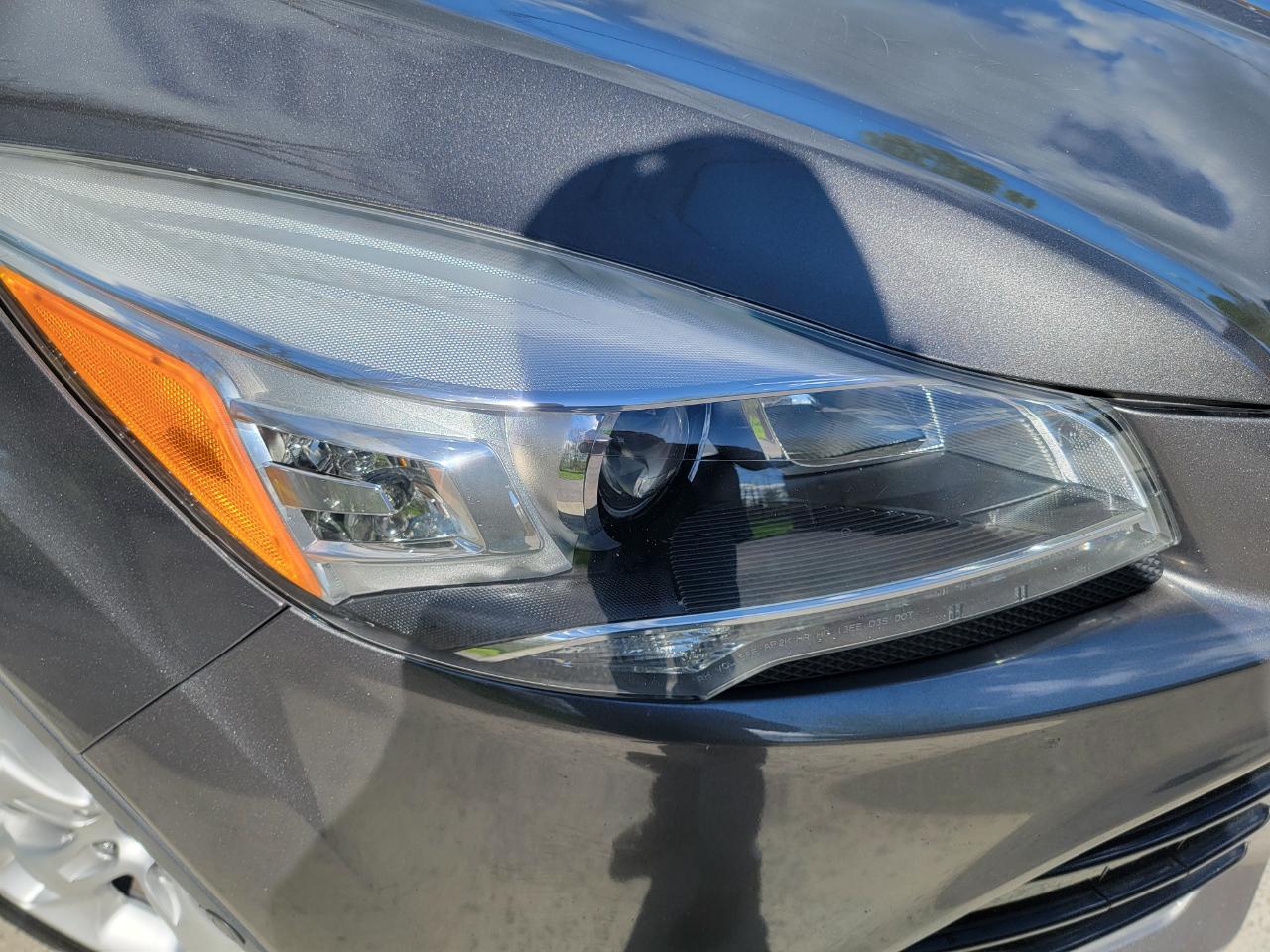 Ford Escape Titanium 4WD 2013